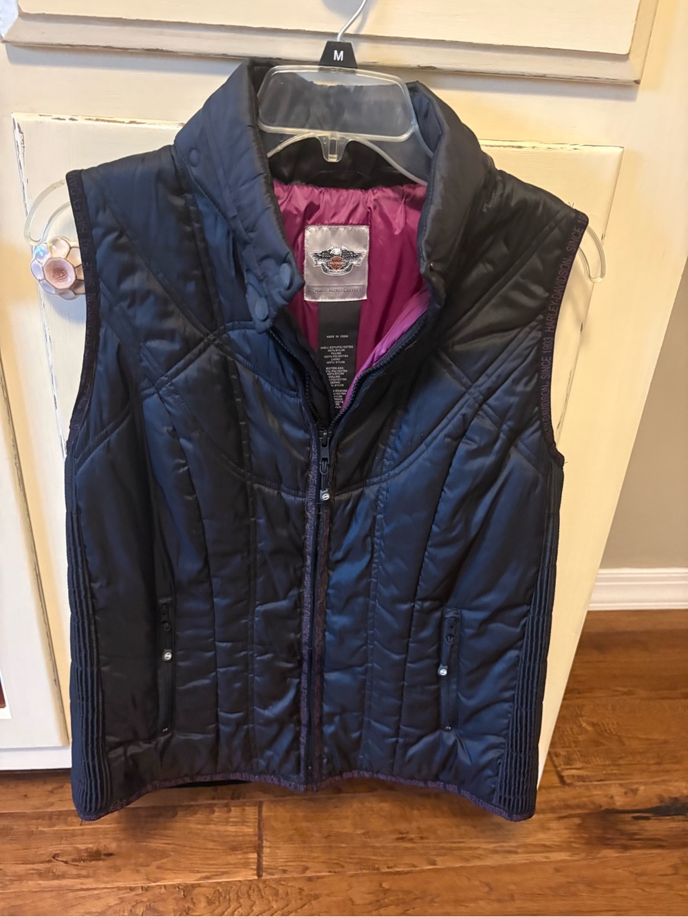 Harley Davidson Ladies Quilted Vest black/pink Size Medium - Picture 7 of 7